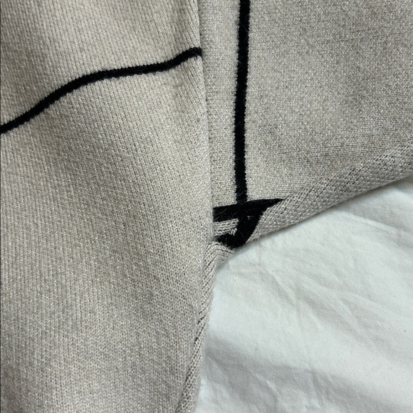 Turtleneck Knit Sweater - Cream/Black - Picture 3 of 8